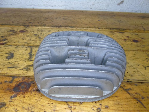Bsa bantam b175 centre - bsa, plug
