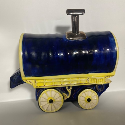 Gypsy barrel wagon ceramic - gypsy, wagon.ceramic