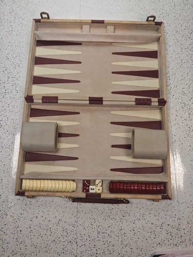Vintage backgammon set with - set,