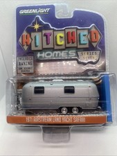 GreenLight Hitched Homes 1971 Airstream Land Yacht Safari Trailer New Sealed