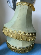 Vintage FLAIRLITE Scalloped