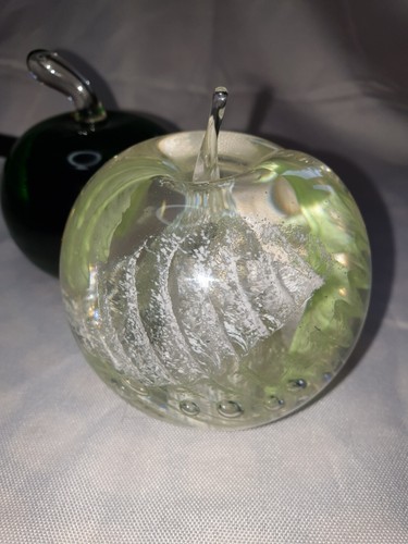 Vintage green art glass - green,