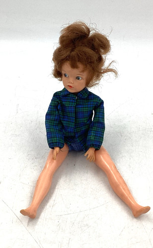Sindy doll with auburn hair - sindy,