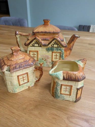 Cottage ware keele - keele, st.