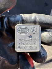 285-Mercedes-Benz E M S R V Class 4Pin Grey Relay 4RA007793-07 A0025422619 Hella