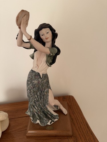 Giuseppe armani figurine gypsy - giuseppe,