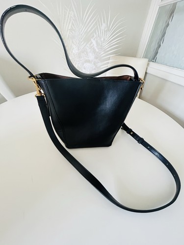 Zara black bucket carry - black,