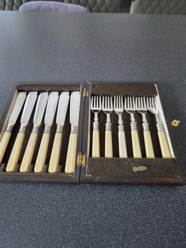Vintage 12pc cutlery set - vintage,