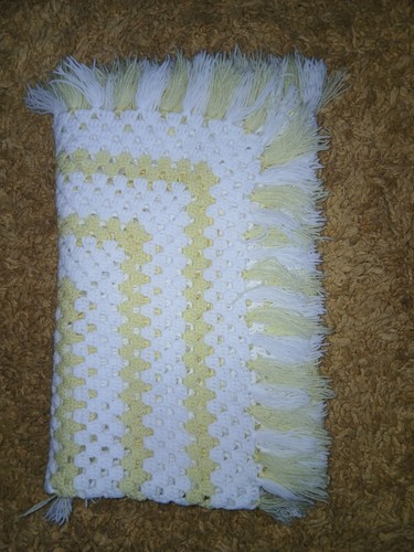 New born crochet baby blanket - new,