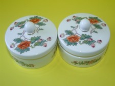 A Pair of Wedgwood Kutani