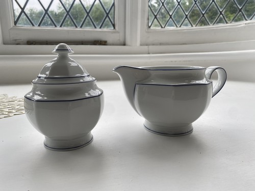 Jug sugar bowl set - jug, white
