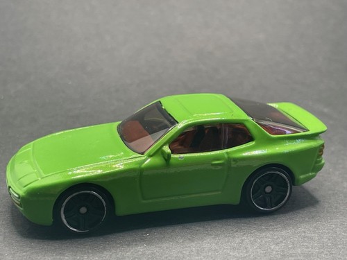 Hot wheels porsche 944 - porsche,