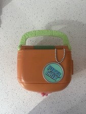 Pixel Chix Love 2 Shop