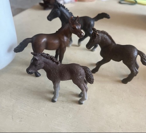 Schleich foals set box13 - set,