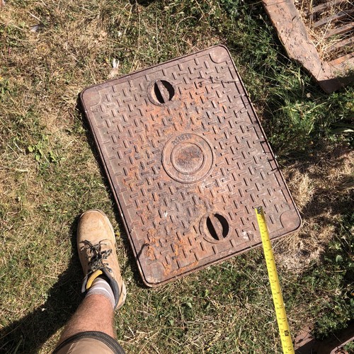 Cast iron man - hole, cover