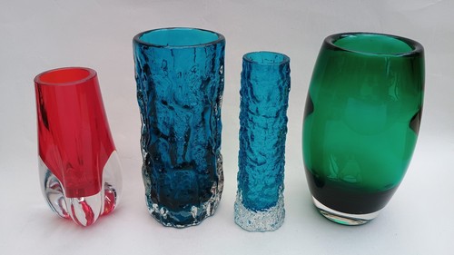 Whitefriars glass vase - whitefriars,