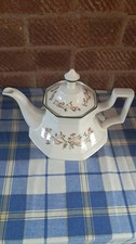 Johnson Brothers Eternal Beau Teapot In Excellent Condition