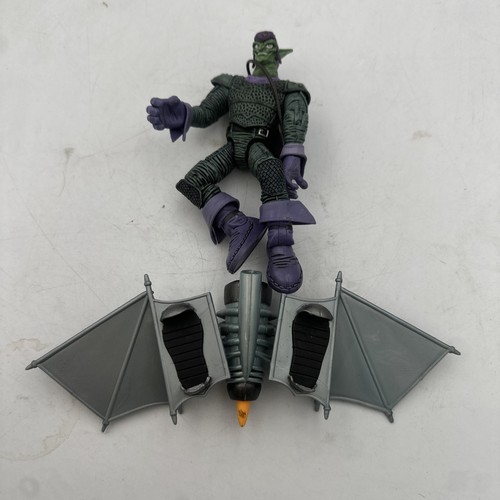 Green goblin glider - &,