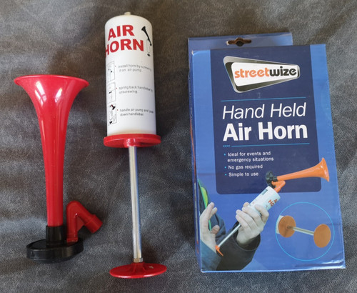 Hand held air horn - horn, pump