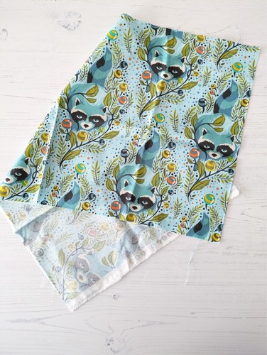 Tula pink fabric acacia blue - pink,