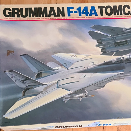 Tamiya grumman f 14a - tamiya,