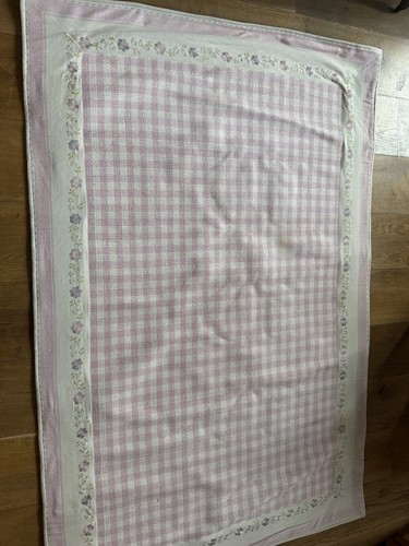 Laura ashley daisy rug - laura,