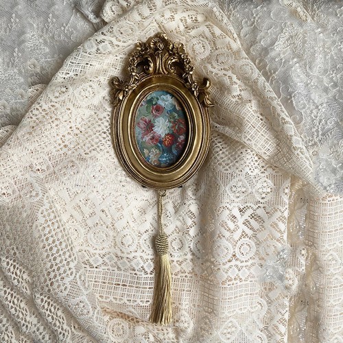 Small picture frame vintage - picture,