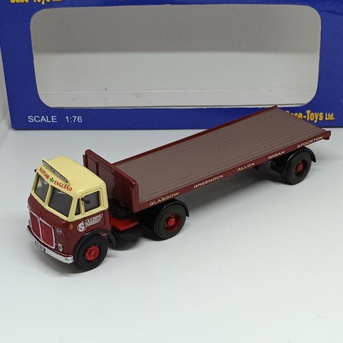 Base toys aec - base,