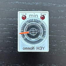 Omron H3Y-4-7 12V DC 30 Minute Timer Relay