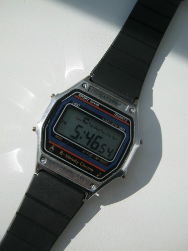1980s vintage watch - vintage, saturn