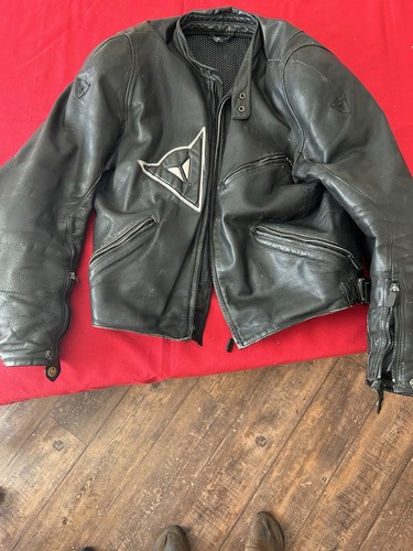 Dainese two piece leathers - piece,