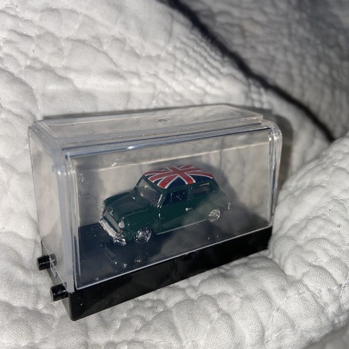 Mini cooper racing green - cooper.,