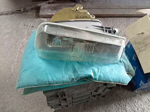 Genuine peugeot 504 front - l/h,