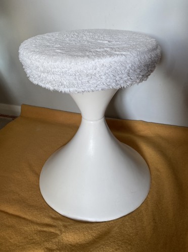 Vintage white 70s tulip - tulip, seat