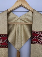 Priests Stole Detailed Golden