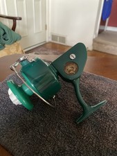 Vintage Penn 710 Spinfisher In