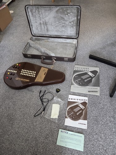 Suzuki omnichord with original - suzuki,