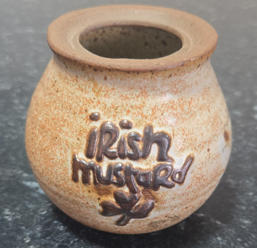 Tullipish pottery irish hand - tullipish,