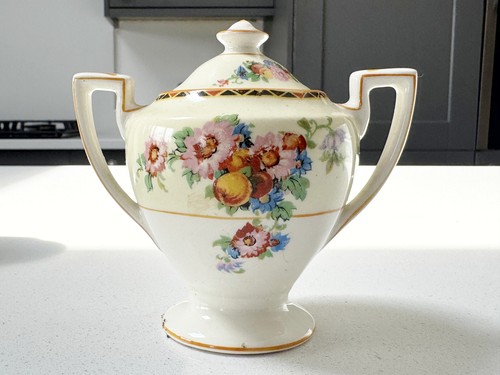 Vintage crown ducal - ducal, ware