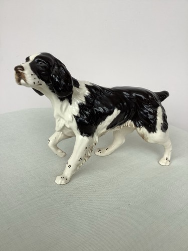 Beswick spaniel dog - spaniel,