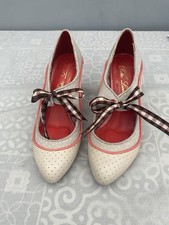 Poetic Licence London Women's