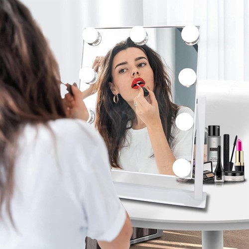 Led hollywodd makeup - led,