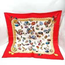 NO TARIFF Hermes scarf Carre