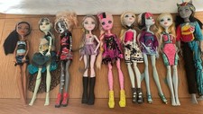 BUNDLE MONSTER HIGH DOLLS -