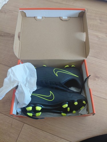 Nike black maestro - black,