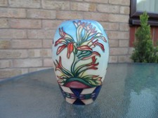 MOORCROFT   POTTERY.   INDIAN PAINTBRUSH PATTERN VASE . PHILLIP GIBSON.2000