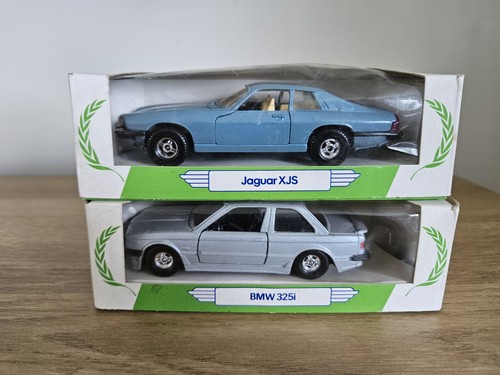 Diecast cars corgi - cars,