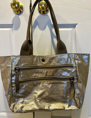 Frye silver metallic tote - silver,