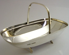 NOVELTY STERLING SILVER FLOWER GARDENING TRUG DISH 1971 ENGLISH