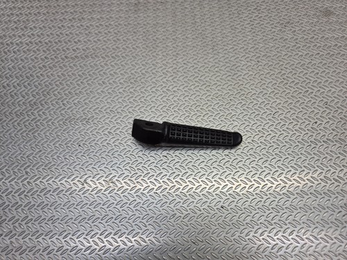 Honda 700 footrest - honda,